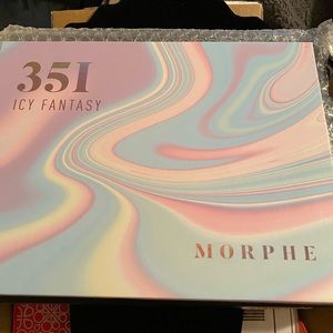 45I- Ivy fantasy; large morphe pallet